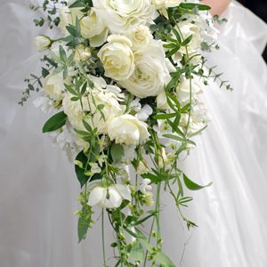 ラナンキュラスのウェディングブーケ