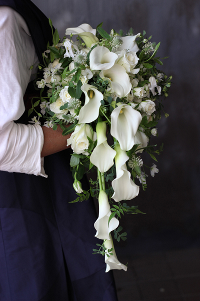 カラーキャスケードブーケ