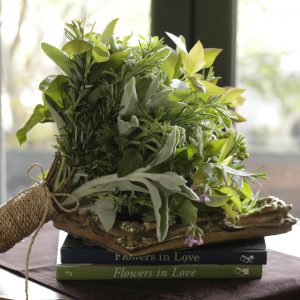 グリーンのみのウェディングブーケ