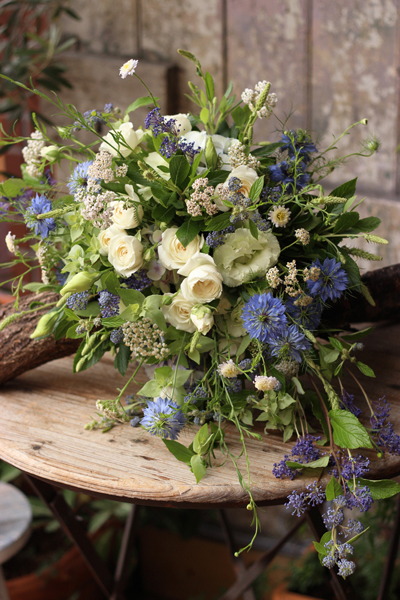 小花のウェディングブーケ