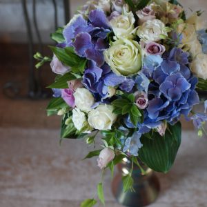 瑠璃色のウェディングブーケ