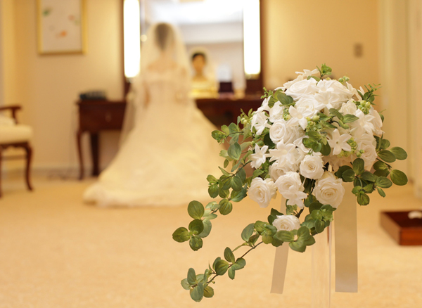 プリザーブドホワイトブーケ