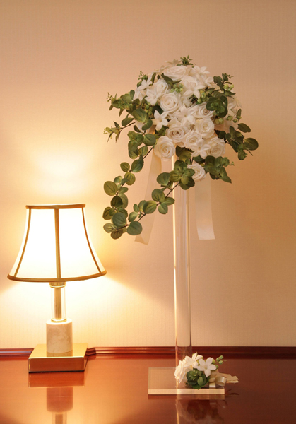 プリザーブドホワイトブーケ