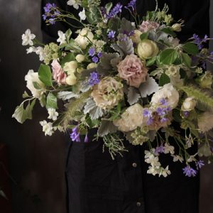 ラビンダグリーン”のブーケ