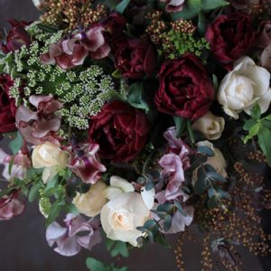 チューリップのクラッチブーケ