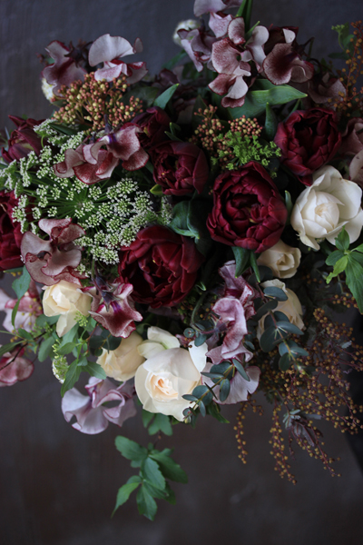 チューリップのクラッチブーケ