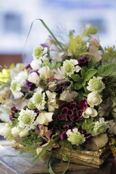 春のクラッチブーケ