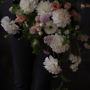 ダリアのウェディングブーケ