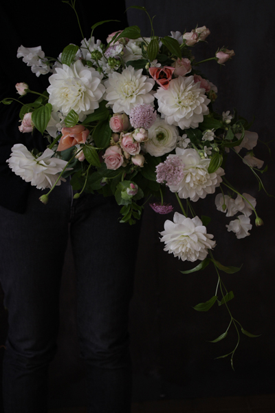 ダリアのウェディングブーケ