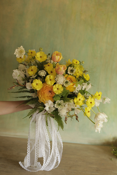 2種類のラナンキュラスブーケ