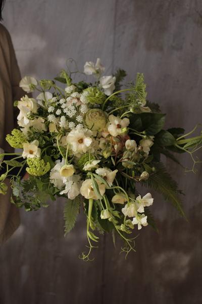 ラナンキュラスのフレームブーケ