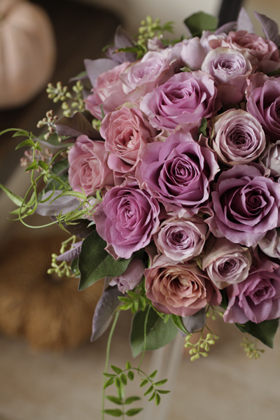 バラのラウンドブーケ