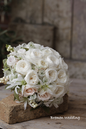 プリザーブドフラワーのラウンドブーケ