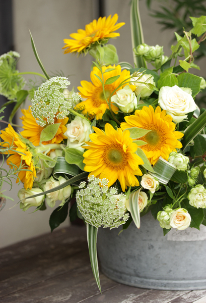 向日葵のクラッチブーケ