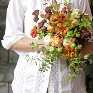 ジニアのクラッチブーケ