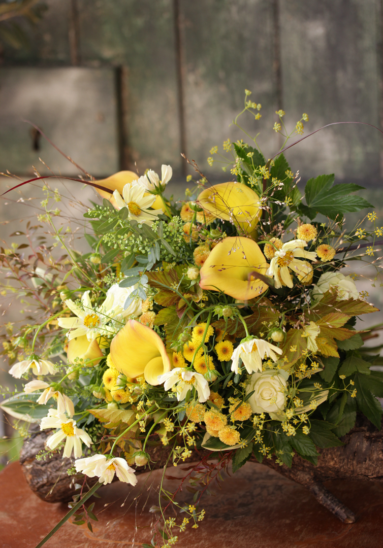イエロークラッチブーケ