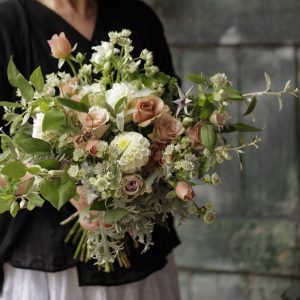 カフェラテ色の花束