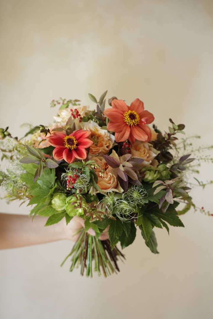 ビショップチルドレンのクラッチブーケ