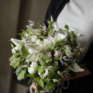 本日のウェディングクラッチブーケ