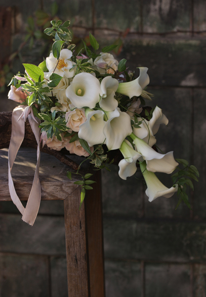 カラーのアームブーケ