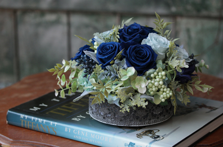 マジョリカブルーのアレンジメント