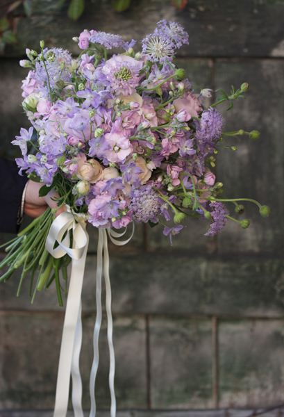 パープルの小花ブーケ