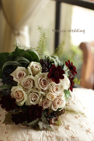 ピンクベージュのブーケ