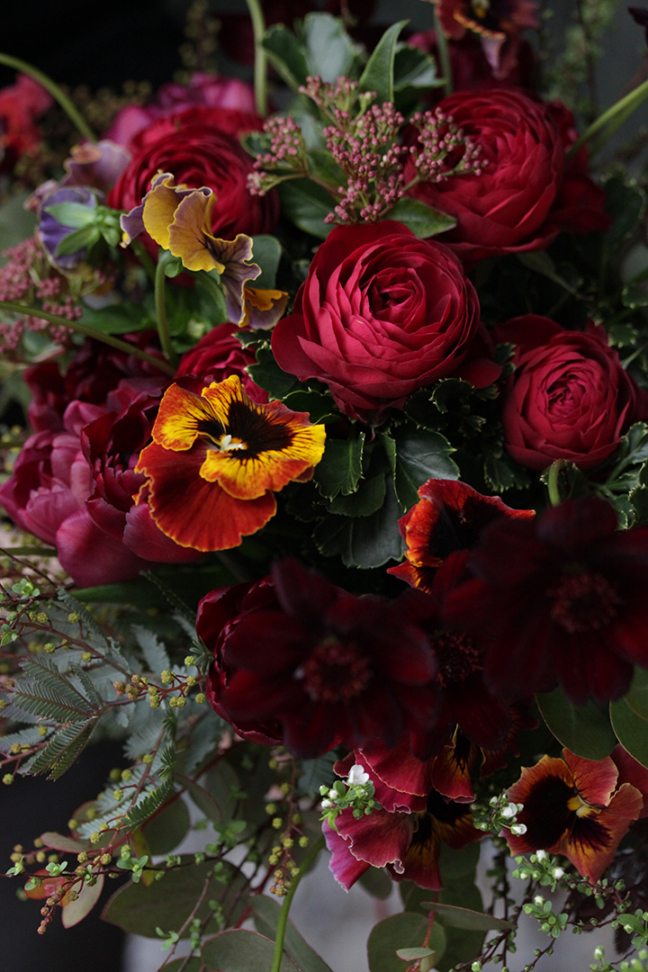 パンジーのクラッチブーケ