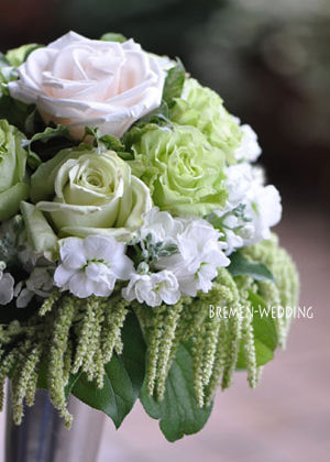 ライムグリーンのビクトリアンブーケ