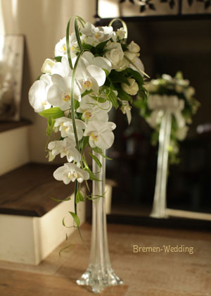 こちょうらんのキャスケードブーケ