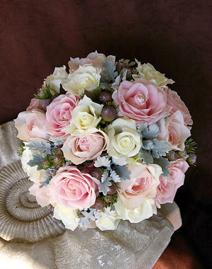 ‘スイートアバランシェ'のラウンドブーケ