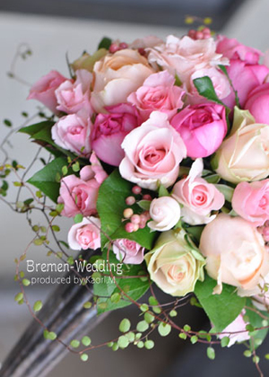 オールドローズのラウンドブーケ