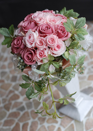 パステルピンクのラウンドブーケ