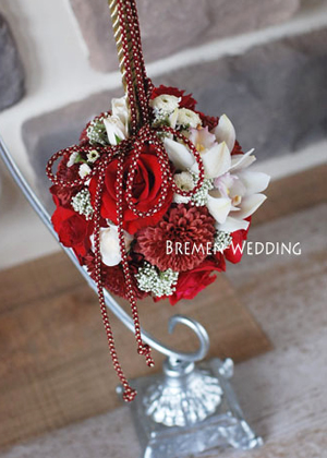 シンビジュームのボールブーケ