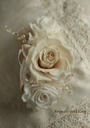 白バラのバレッタ