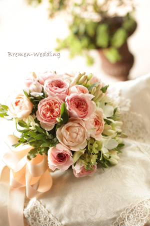 イングリッシュローズのラウンドブーケ