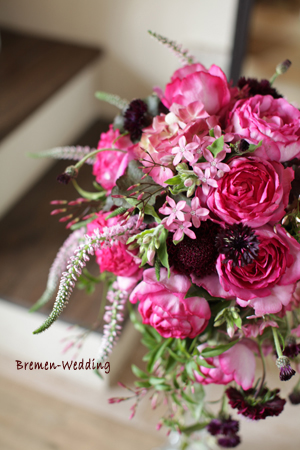 イヴピアッジェのデザインブーケ