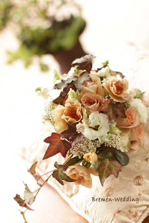 ティーカラーのティアドロップ