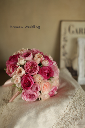 オールドローズのラウンドブーケ