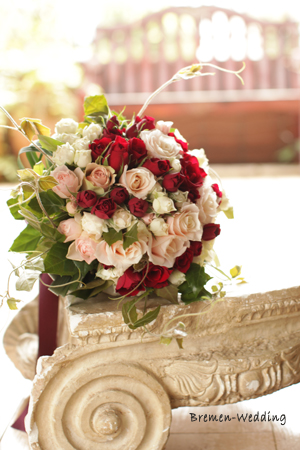 バラのクラッチブーケ