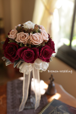 ビクトリアンスタイルのラウンドブーケ