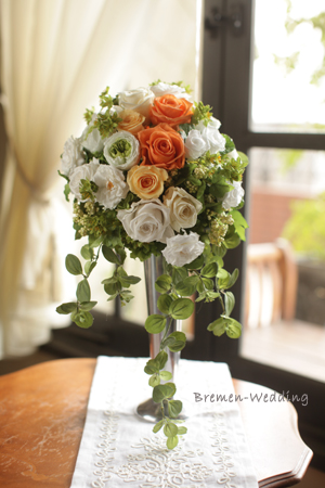 ナチュラルグリーンの流れるブーケ