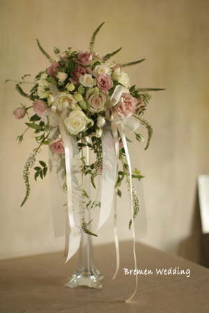 バラ‘シュナーベル'のナチュラルブーケ