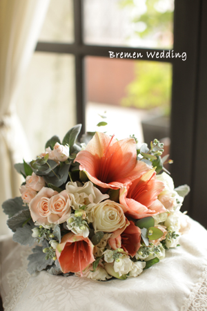 アマリリスのラウンドブーケ