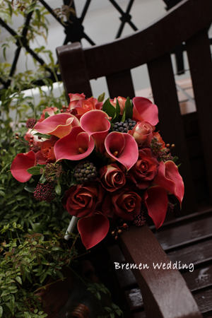 カラー「マルガリータ」のラウンドブーケ