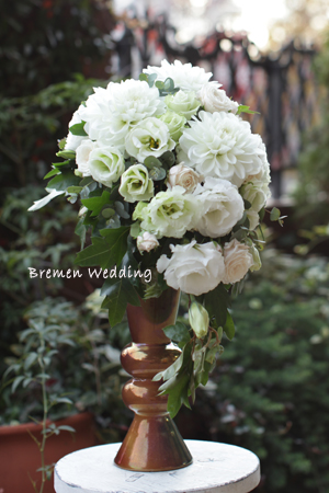 ダリアのセミキャスケード