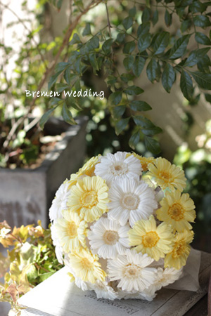 ガーベラのラウンドブーケ