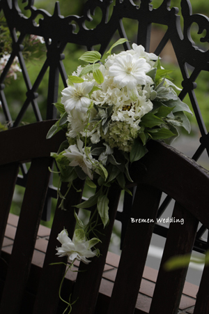 クレマチスのウェディングブーケ