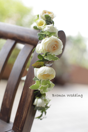 ナチュラルグリーンとバラの花冠