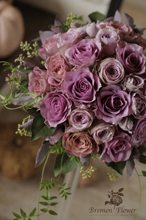 バラのラウンドブーケ